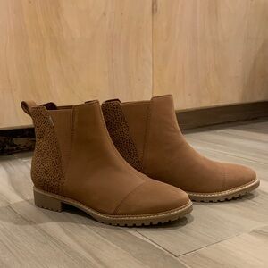 TOMS Tan Leather Animal Print Women’s Ankle Boots